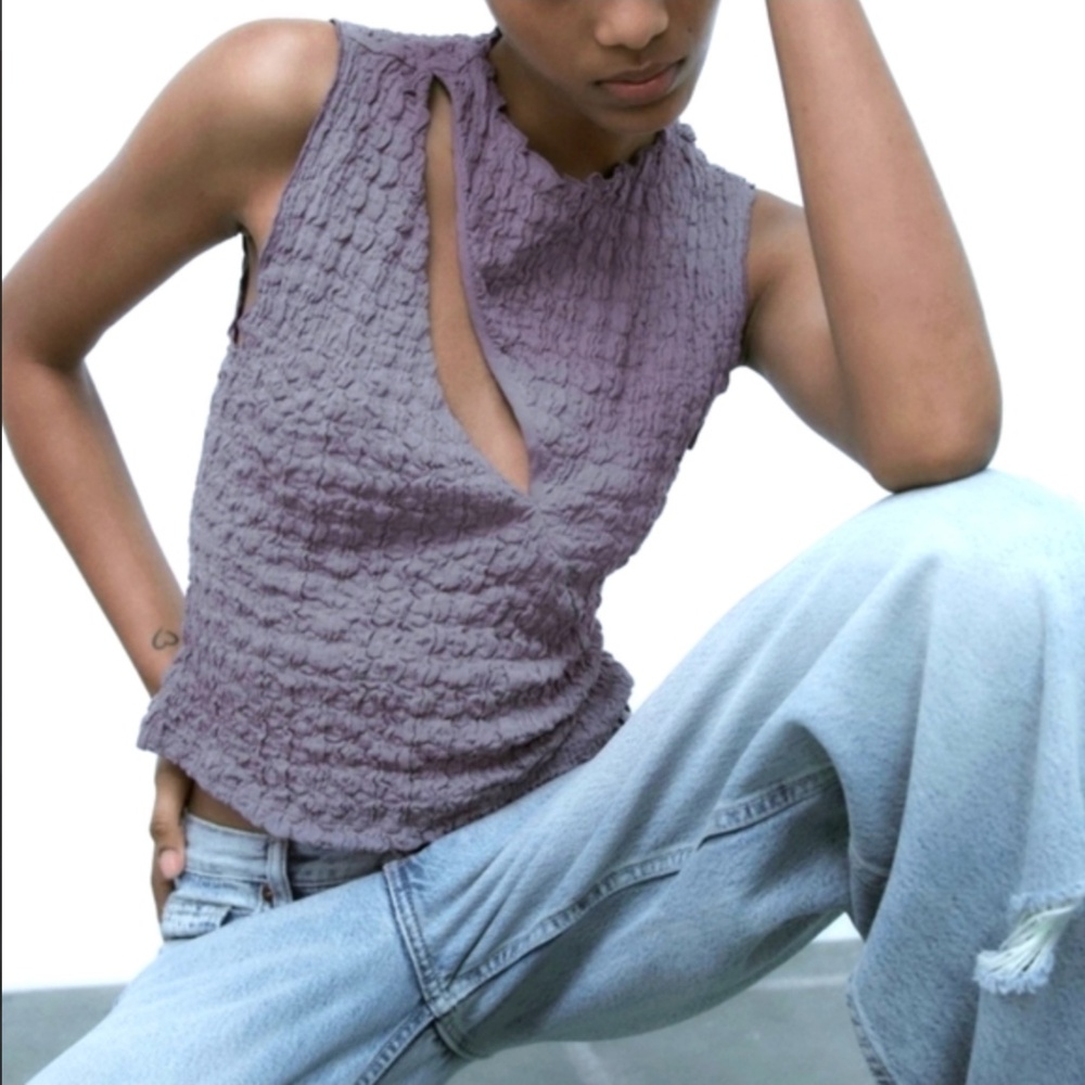 Zara Textured Cut Out Top